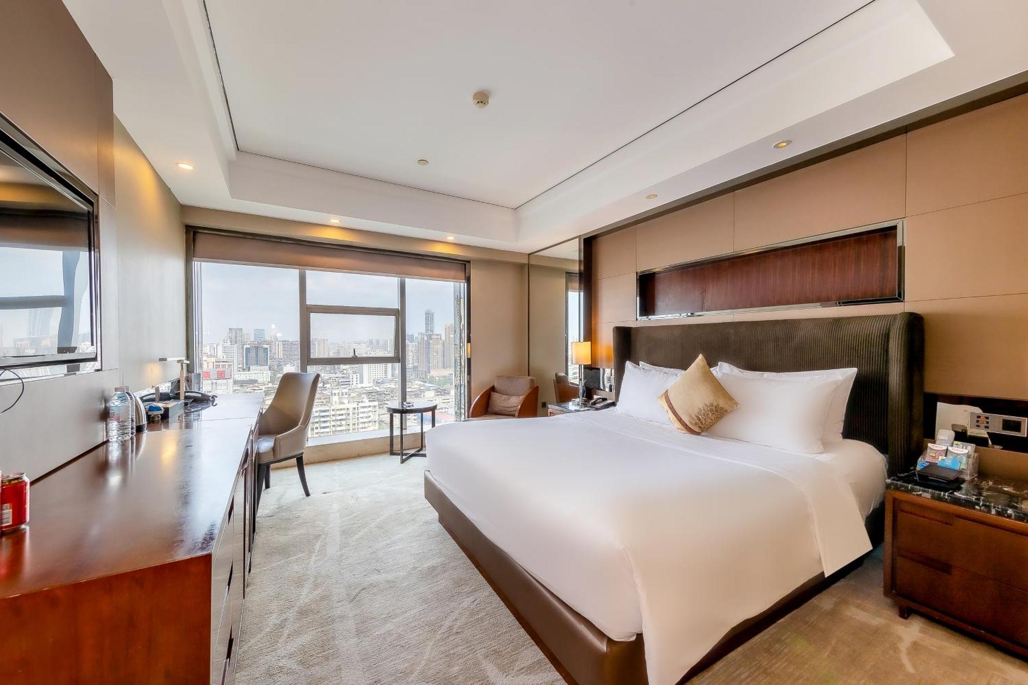 Celebrity Upper Class Hotel Чънду Екстериор снимка