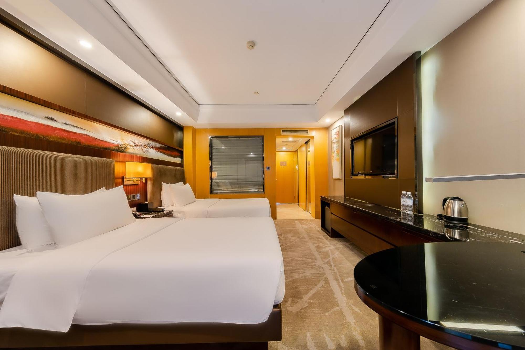 Celebrity Upper Class Hotel Чънду Екстериор снимка