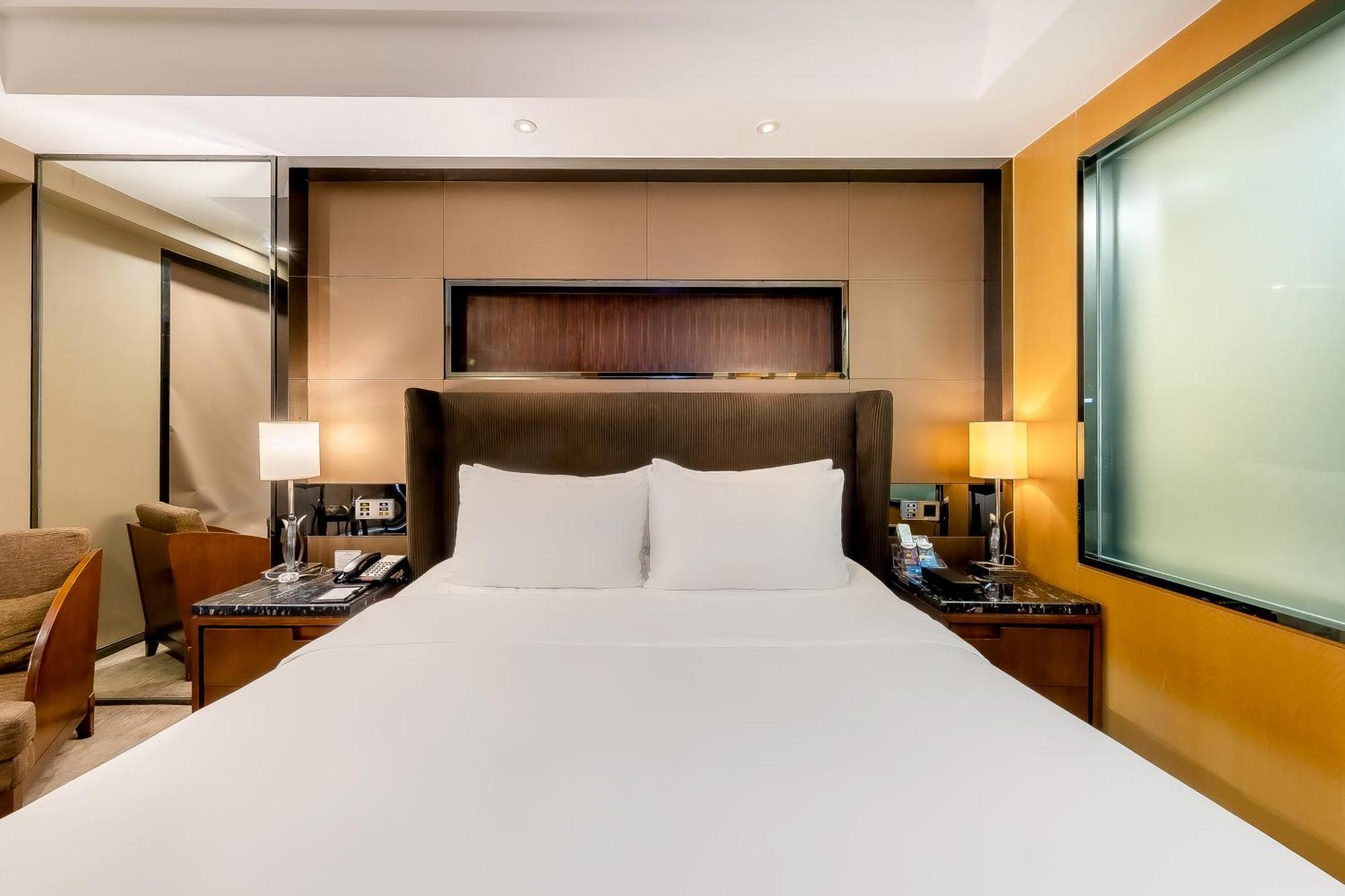 Celebrity Upper Class Hotel Чънду Екстериор снимка